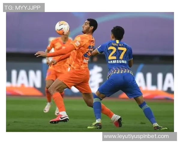 半场战报辽宁铁人与苏州东吴攻势平淡仅有1脚射正双方互交白卷