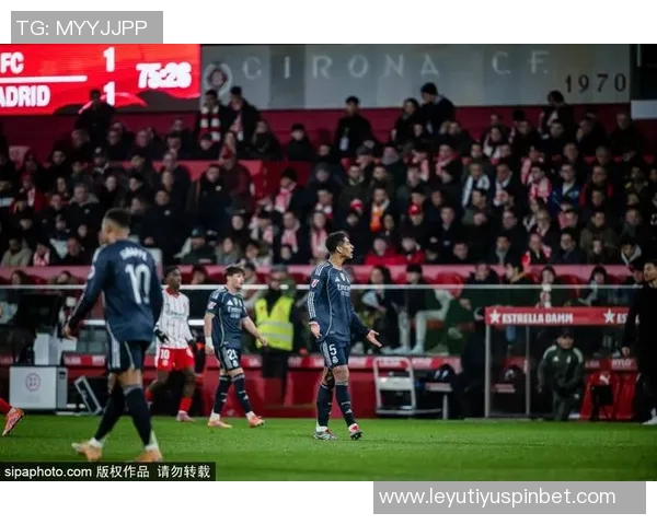 外媒报道赫伊森吕迪格阿诺德等五名球员缺席皇马训练引发关注