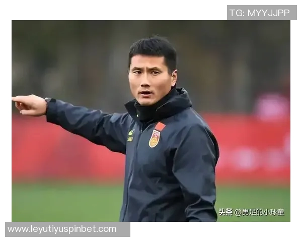 杨希感谢邵佳一称与队友聊天助力中文快速进步