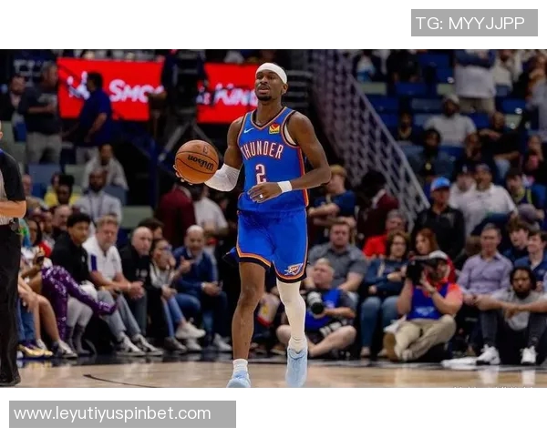 米切尔半场状态未热身9投仅3中三分1中3仅得8分助攻表现平平