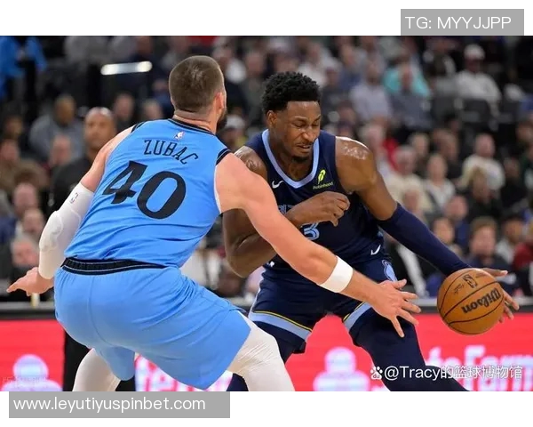 小卡状态火热近三场场均37分钟贡献317分93板47助命中率高达52